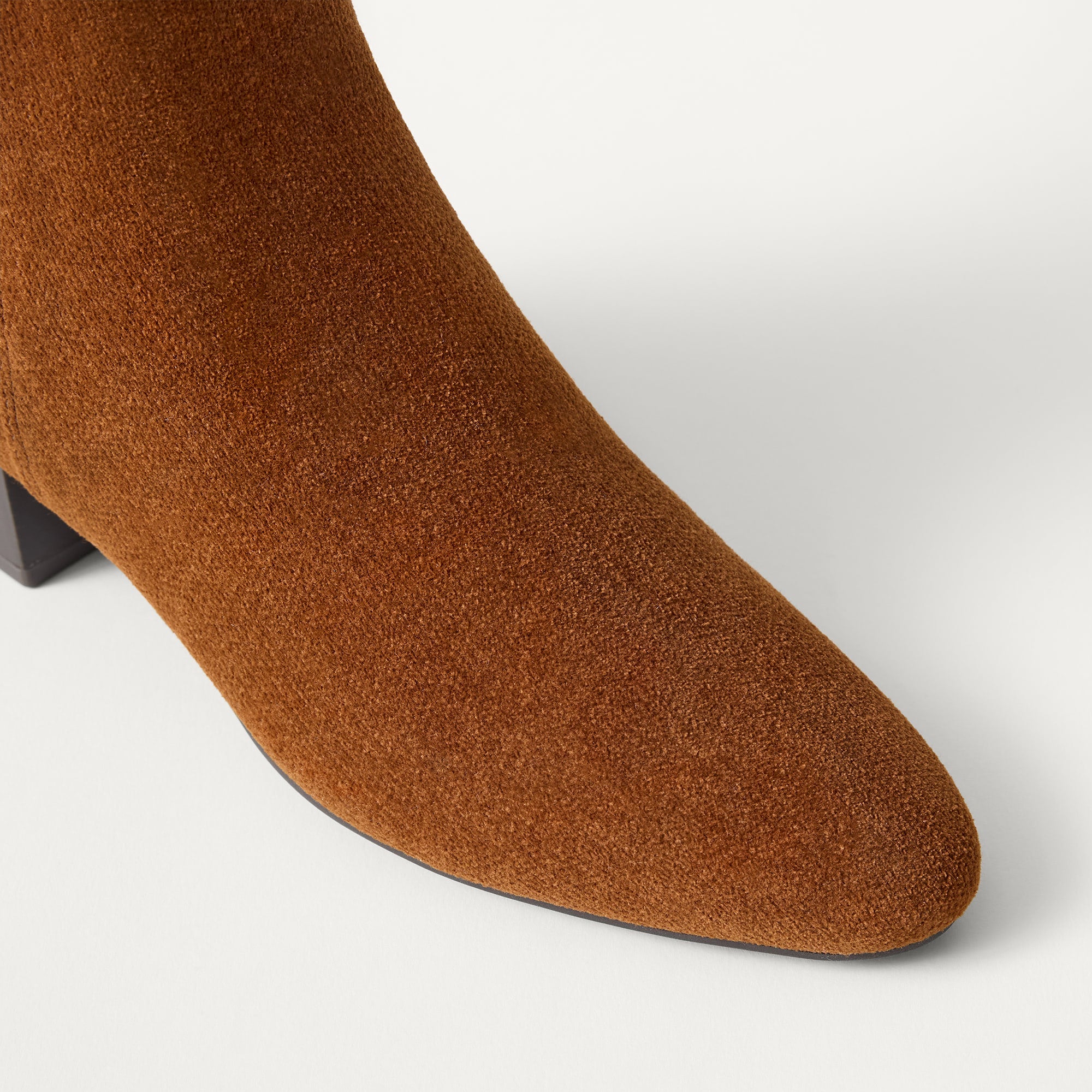 The Classic Boot - ReVelvet™ Russet